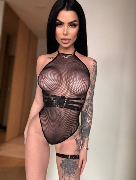 OnlyFans Sophia Featuring Sophia Nude Pictures Pic 7